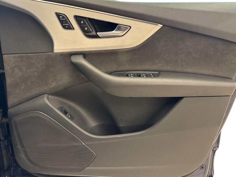 2021 (21) AUDI Q7 50 TDI Quattro S Line 5dr Tiptronic 5010749