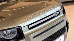 2024 (24) LAND ROVER DEFENDER 3.0 D250 X-Dynamic HSE 90 3dr Auto 5021544