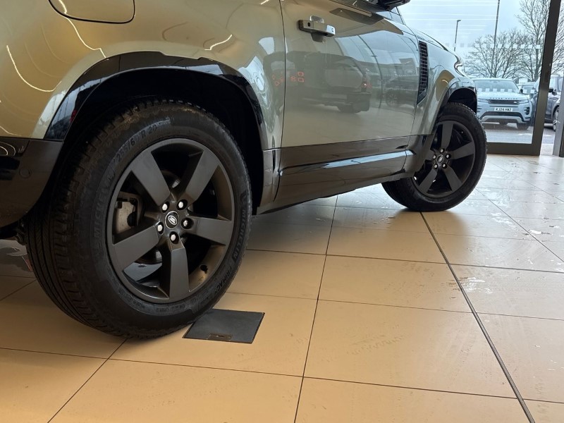 2024 (24) LAND ROVER DEFENDER 3.0 D250 X-Dynamic HSE 90 3dr Auto 5021549