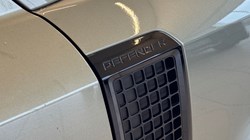 2024 (24) LAND ROVER DEFENDER 3.0 D250 X-Dynamic HSE 90 3dr Auto 5021524