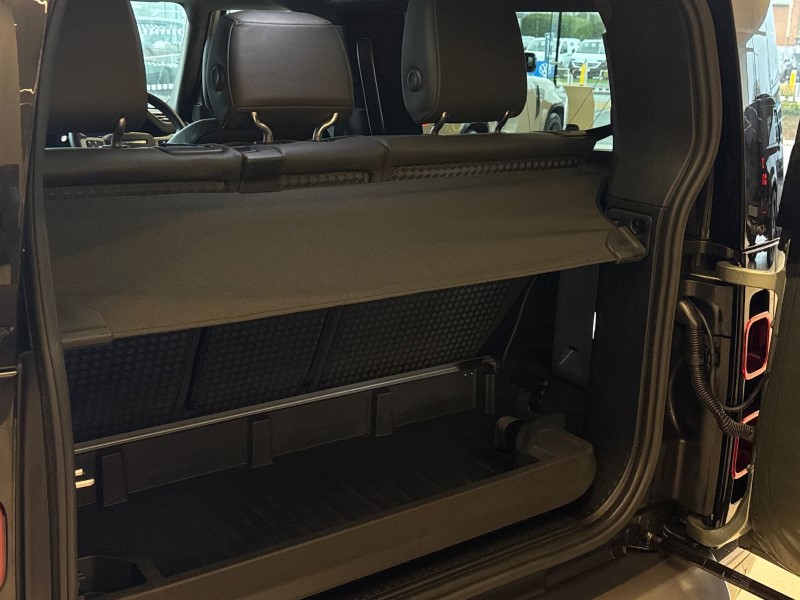 2024 (24) LAND ROVER DEFENDER 3.0 D250 X-Dynamic HSE 90 3dr Auto 5021541