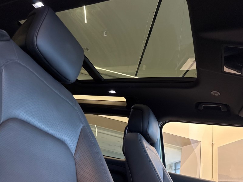 2024 (24) LAND ROVER DEFENDER 3.0 D250 X-Dynamic HSE 90 3dr Auto 5021525