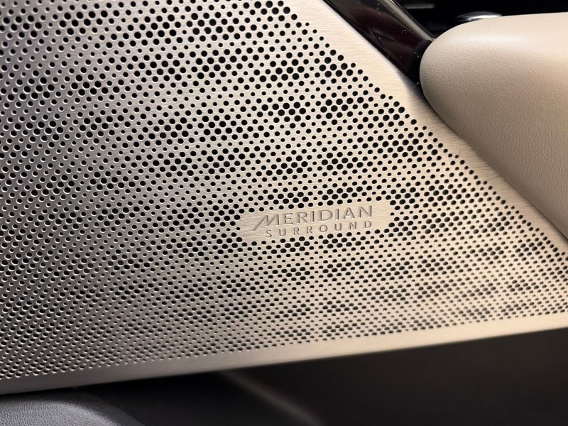 2019 (19) LAND ROVER RANGE ROVER VELAR 3.0 D300 R-Dynamic HSE 5dr Auto 5011985