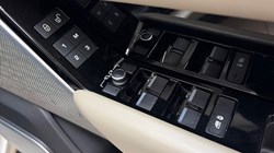 2019 (19) LAND ROVER RANGE ROVER VELAR 3.0 D300 R-Dynamic HSE 5dr Auto 5011987