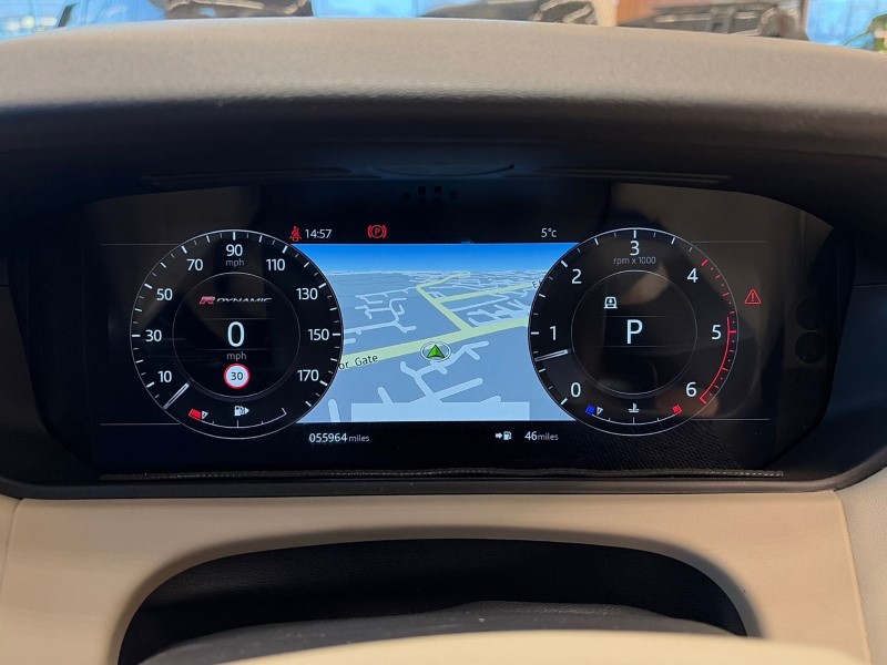 2019 (19) LAND ROVER RANGE ROVER VELAR 3.0 D300 R-Dynamic HSE 5dr Auto 5011979