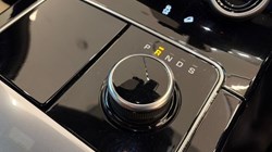 2019 (19) LAND ROVER RANGE ROVER VELAR 3.0 D300 R-Dynamic HSE 5dr Auto 5011976