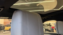 2019 (19) LAND ROVER RANGE ROVER VELAR 3.0 D300 R-Dynamic HSE 5dr Auto 5011984