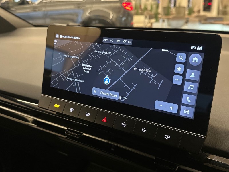 2024 (74) MG MOTOR UK MG4 180kW Trophy EV Extended Range 77kWh 5dr Auto 4992576