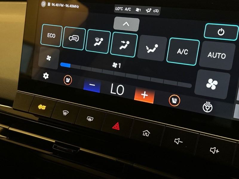 2024 (74) MG MOTOR UK MG4 180kW Trophy EV Extended Range 77kWh 5dr Auto 4992597