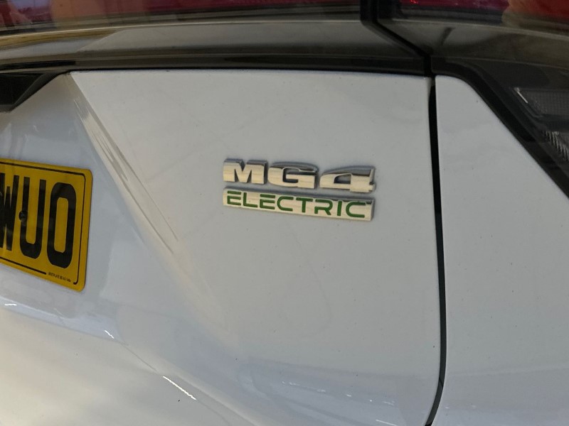 2024 (74) MG MOTOR UK MG4 180kW Trophy EV Extended Range 77kWh 5dr Auto 4992608