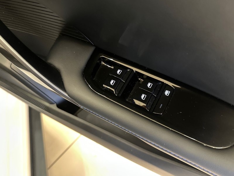 2024 (74) MG MOTOR UK MG4 180kW Trophy EV Extended Range 77kWh 5dr Auto 4992587