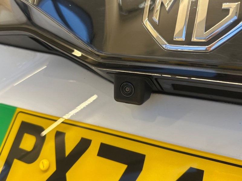 2024 (74) MG MOTOR UK MG4 180kW Trophy EV Extended Range 77kWh 5dr Auto 4992603