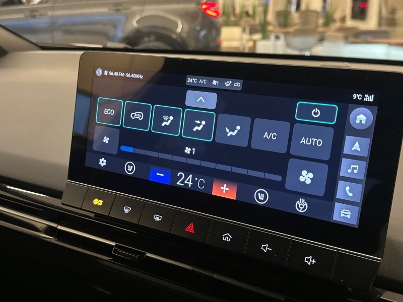 2024 (74) MG MOTOR UK MG4 180kW Trophy EV Extended Range 77kWh 5dr Auto 4992595