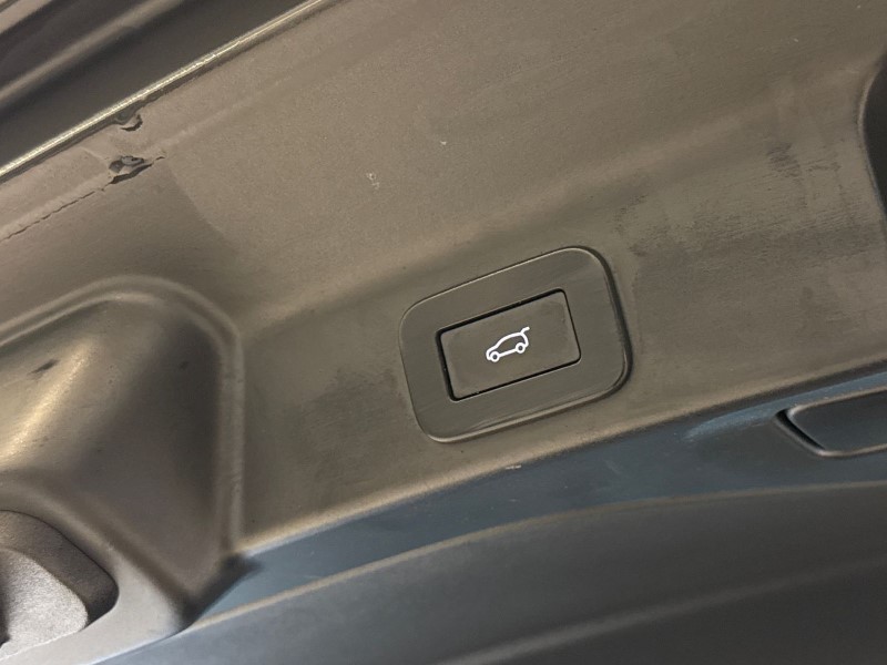 2023 (73) JAGUAR F-PACE 3.0 D300 R-Dynamic SE Black 5dr Auto AWD 5004088