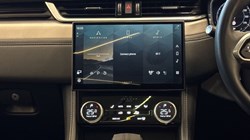 2023 (73) JAGUAR F-PACE 3.0 D300 R-Dynamic SE Black 5dr Auto AWD 5004061