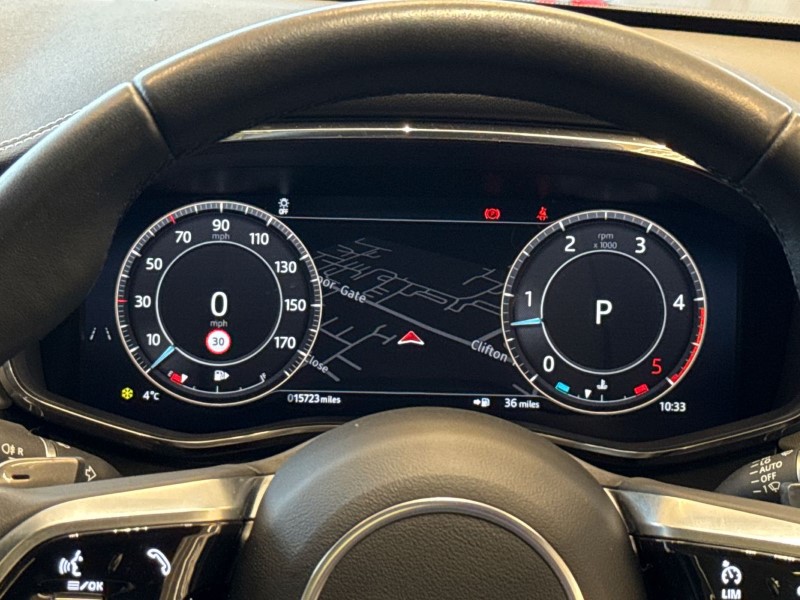 2023 (73) JAGUAR F-PACE 3.0 D300 R-Dynamic SE Black 5dr Auto AWD 5004063