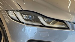 2023 (73) JAGUAR F-PACE 3.0 D300 R-Dynamic SE Black 5dr Auto AWD 5004064