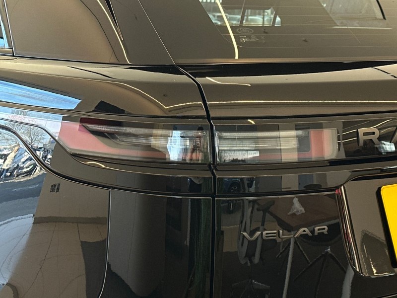 2024 (74) LAND ROVER RANGE ROVER VELAR 2.0 D200 MHEV Dynamic SE 5dr Auto 5134175