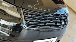 2024 (74) LAND ROVER RANGE ROVER VELAR 2.0 D200 MHEV Dynamic SE 5dr Auto 5134200