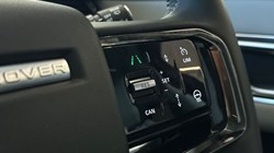 2024 (74) LAND ROVER RANGE ROVER VELAR 2.0 D200 MHEV Dynamic SE 5dr Auto 5134185