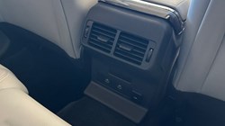 2024 (74) LAND ROVER RANGE ROVER VELAR 2.0 D200 MHEV Dynamic SE 5dr Auto 5134174