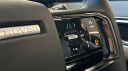 2024 (74) LAND ROVER RANGE ROVER VELAR 2.0 D200 MHEV Dynamic SE 5dr Auto 5134183