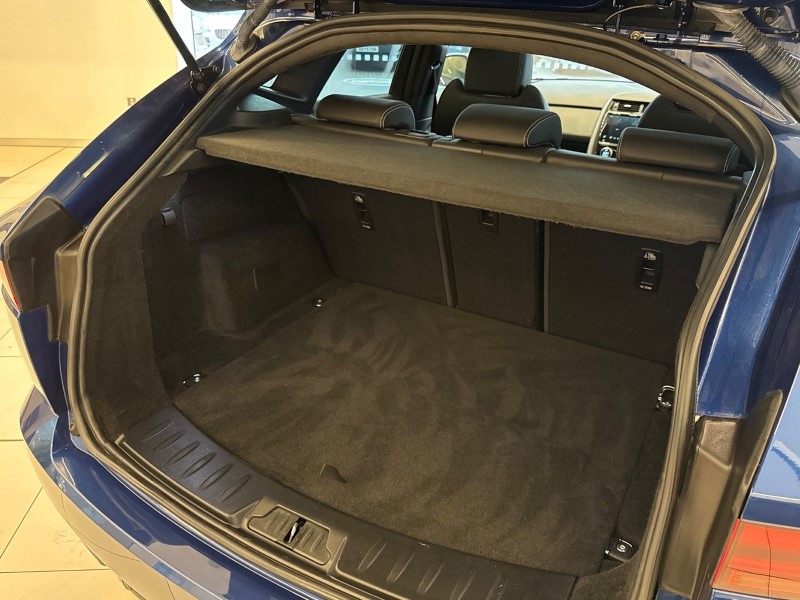 2023 (23) JAGUAR E-PACE 2.0 D200 R-Dynamic Black 5dr Auto 5009826