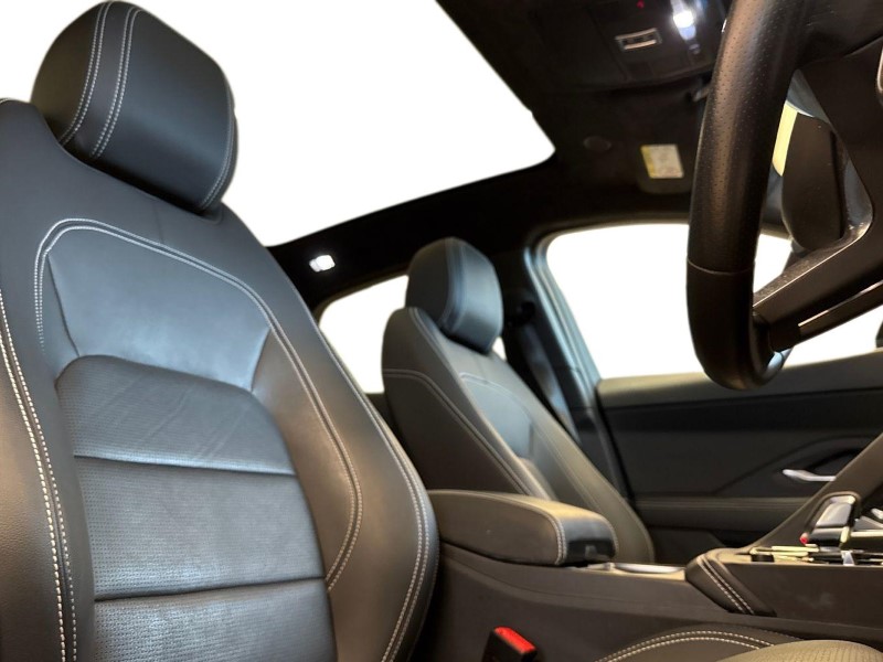 2023 (23) JAGUAR E-PACE 2.0 D200 R-Dynamic Black 5dr Auto 5009813