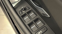 2023 (23) JAGUAR E-PACE 2.0 D200 R-Dynamic Black 5dr Auto 5009810