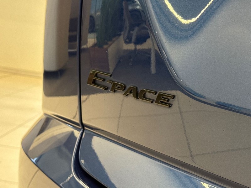2023 (23) JAGUAR E-PACE 2.0 D200 R-Dynamic Black 5dr Auto 5009832