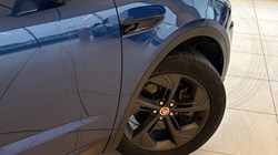 2023 (23) JAGUAR E-PACE 2.0 D200 R-Dynamic Black 5dr Auto 5009835