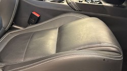 2023 (23) JAGUAR E-PACE 2.0 D200 R-Dynamic Black 5dr Auto 5009812