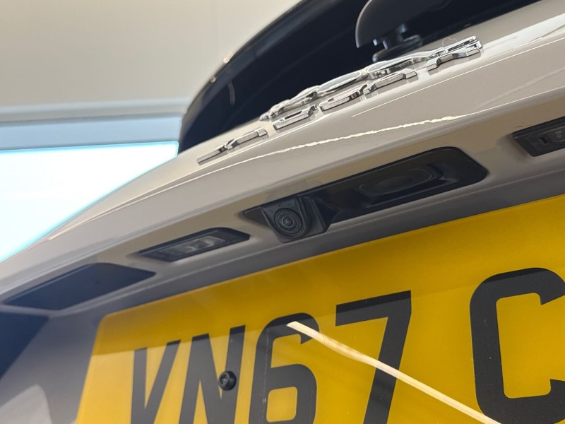 2017 (67) JAGUAR E-PACE 2.0d [240] R-Dynamic HSE 5dr Auto 4996492