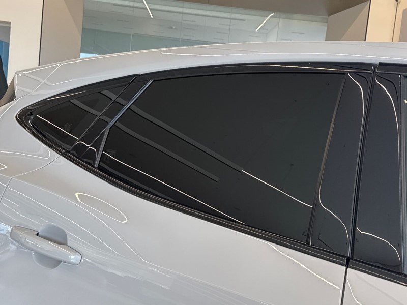 2017 (67) JAGUAR E-PACE 2.0d [240] R-Dynamic HSE 5dr Auto 4996502