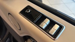2020 (70) LAND ROVER RANGE ROVER 3.0 P400 Autobiography 4dr Auto 5032698