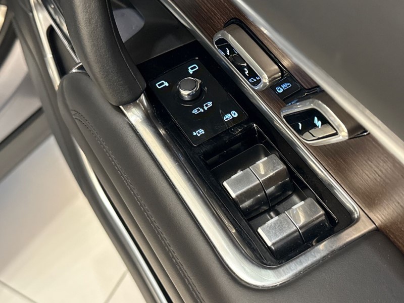 2026 (75) LAND ROVER RANGE ROVER 3.0 P440e SE 4dr Auto 5028962