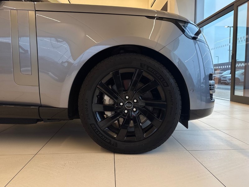 2026 (75) LAND ROVER RANGE ROVER 3.0 P440e SE 4dr Auto 5028947