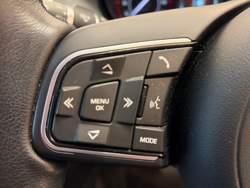 2020 (70) JAGUAR E-PACE 2.0d [180] S 5dr Auto 5014047