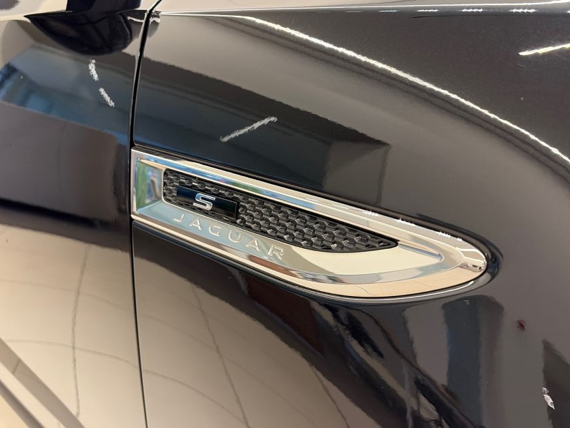 2020 (70) JAGUAR E-PACE 2.0d [180] S 5dr Auto 5014041