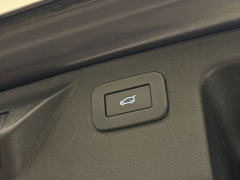 2024 (24) LAND ROVER DISCOVERY SPORT 1.5 P300e Dynamic HSE 5dr Auto [5 Seat] 5031712