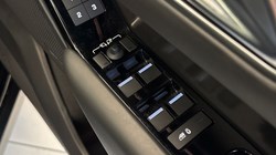 2024 (73) LAND ROVER RANGE ROVER VELAR 2.0 P400e Dynamic HSE 5dr Auto 5009115