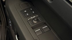 2025 (74) LAND ROVER DEFENDER 3.0 D250 X-Dynamic HSE 90 3dr Auto 5019138