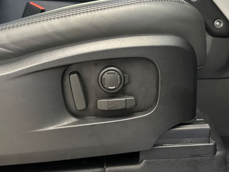 2025 (74) LAND ROVER DEFENDER 3.0 D250 X-Dynamic HSE 90 3dr Auto 5019139