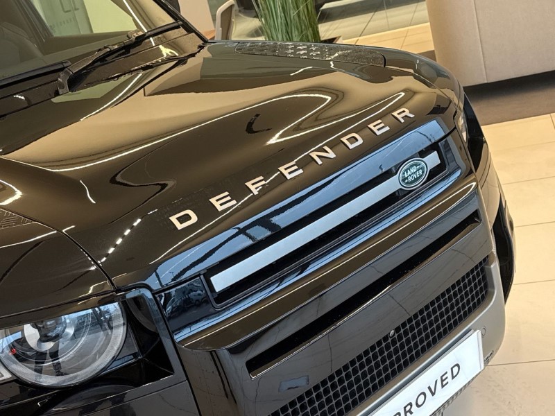 2025 (74) LAND ROVER DEFENDER 3.0 D250 X-Dynamic HSE 90 3dr Auto 5019156