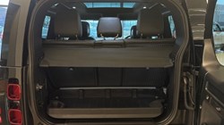 2025 (74) LAND ROVER DEFENDER 3.0 D250 X-Dynamic HSE 90 3dr Auto 5019126