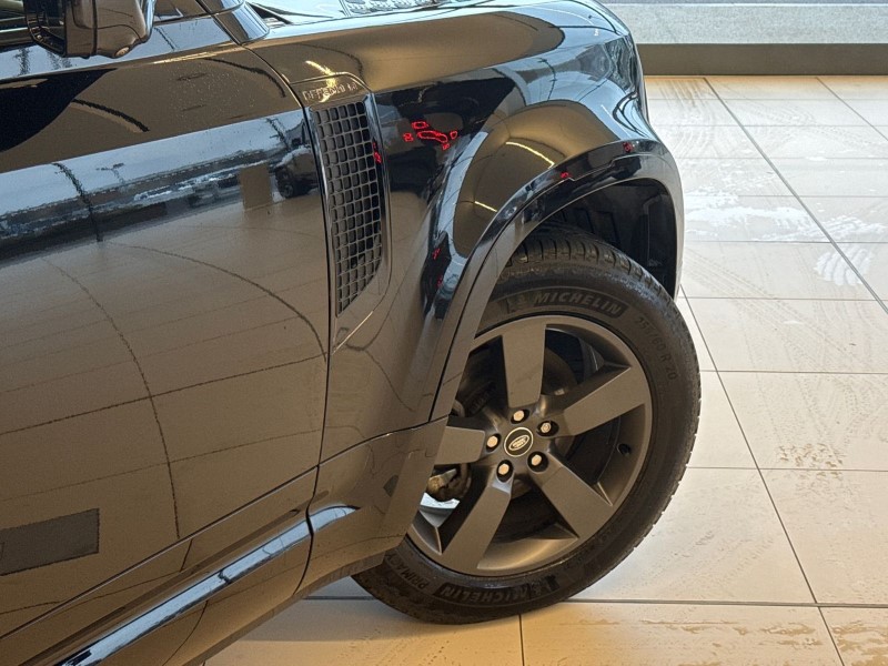 2025 (74) LAND ROVER DEFENDER 3.0 D250 X-Dynamic HSE 90 3dr Auto 5019162