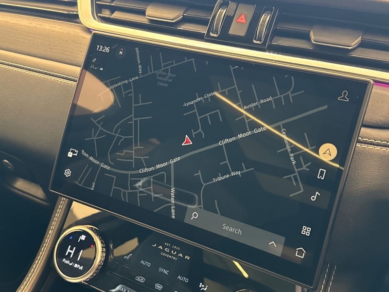 2023 (73) JAGUAR F-PACE 2.0 D200 R-Dynamic HSE Black 5dr Auto AWD 5022474