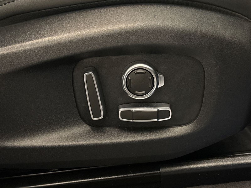 2023 (73) JAGUAR F-PACE 2.0 D200 R-Dynamic HSE Black 5dr Auto AWD 5022486