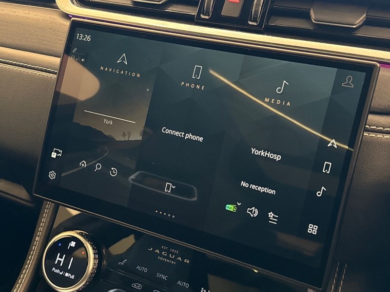 2023 (73) JAGUAR F-PACE 2.0 D200 R-Dynamic HSE Black 5dr Auto AWD 5022492