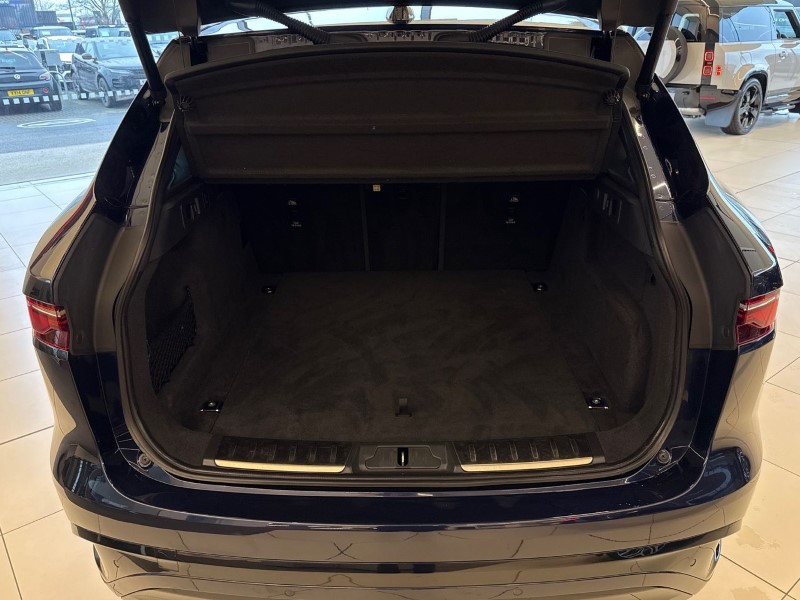 2023 (73) JAGUAR F-PACE 2.0 D200 R-Dynamic HSE Black 5dr Auto AWD 5022472